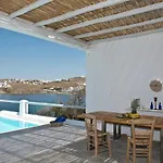 فيلة Maestro Mykonos *