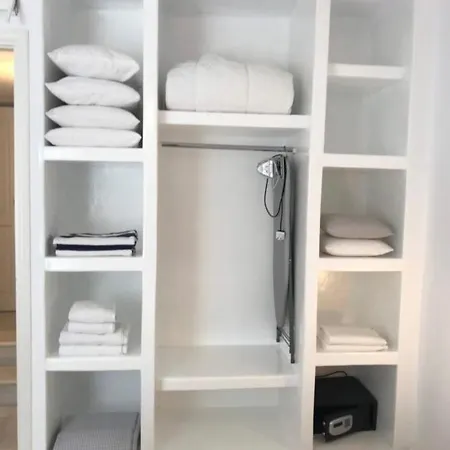 Maestro Mykonos فيلة