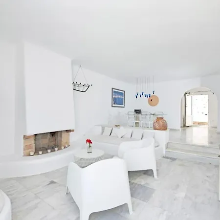 Maestro Mykonos Villa *