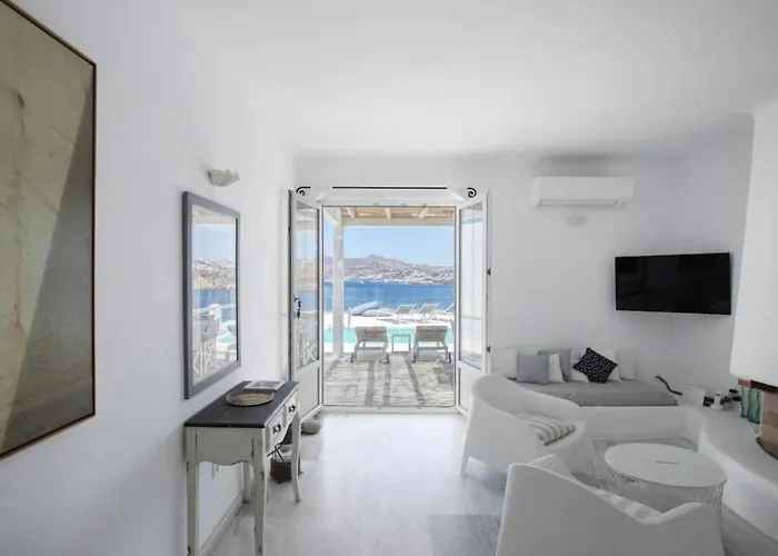 Maestro Mykonos * Agios Ioannis Diakoftis